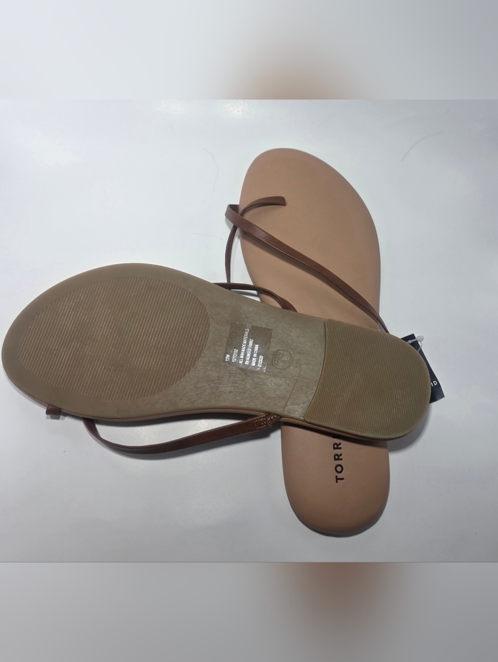 Torrid Women’s Brown Minimal Strap Sandals Size 12W Wide NWT Flat Slide - Picture 3 of 7
